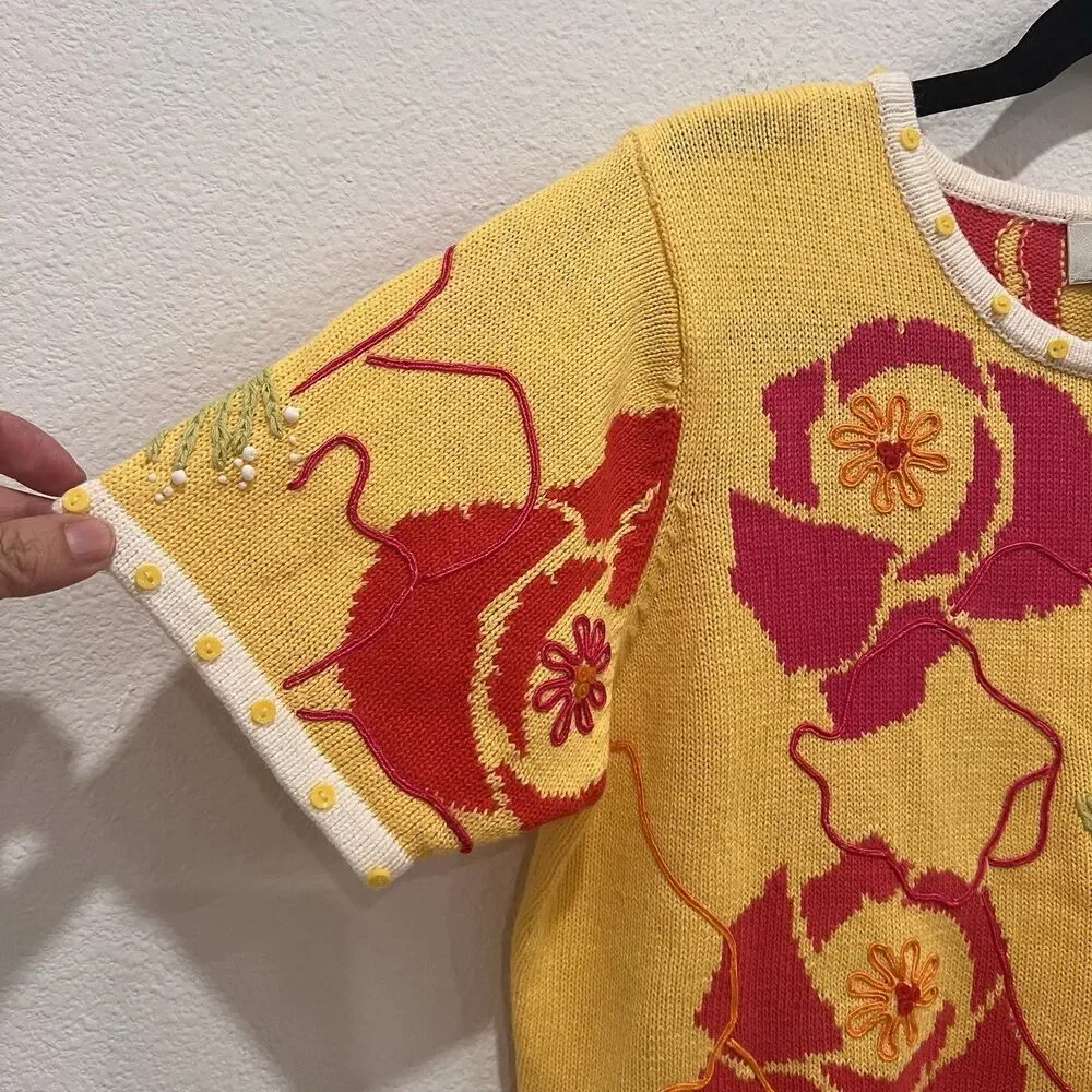 Susan Bristol Vintage Sweater Floral Bouquet Short Sleeve Size M Preppy Academia - Picture 3 of 8